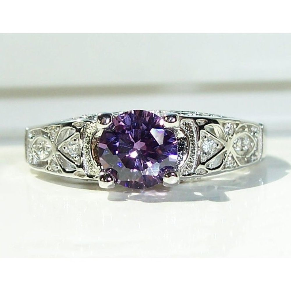 925 STERLING SILVER Round Cut Simulated Amethyst Cubic Zirconia Ring - Picture 12 of 16